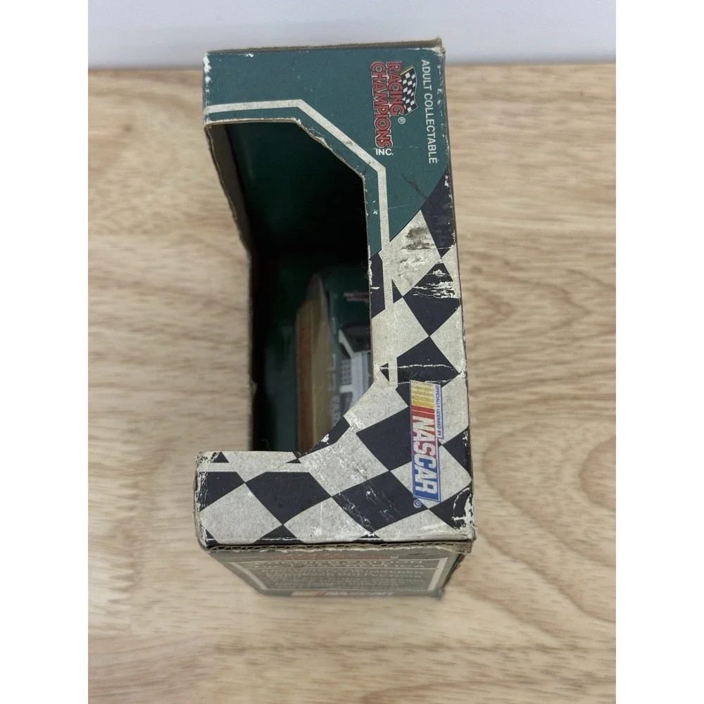 1994 HARRY GANT Farewell Tour #33‎ 1:64, Limited Ed, Rough-Martinsville #53